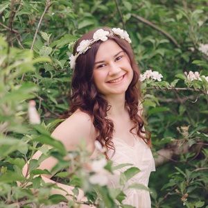 Meet your Posher, Haley