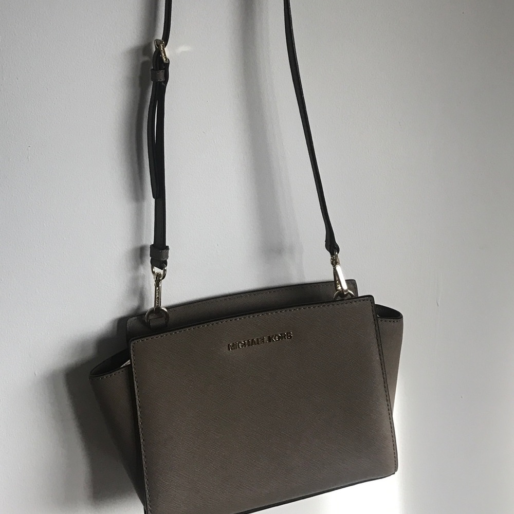 Michael Kors Cross Body Mini Purse