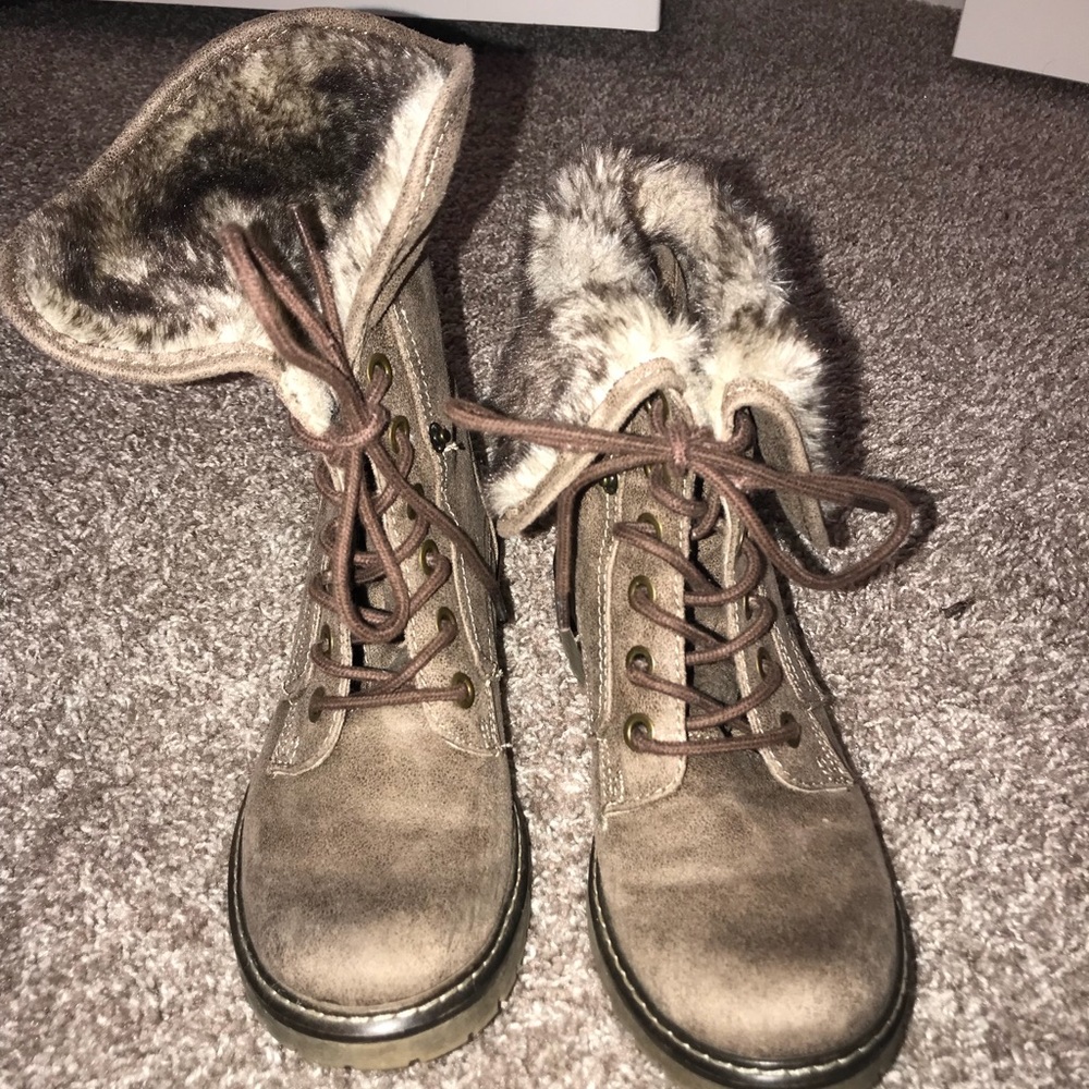 Brown boots