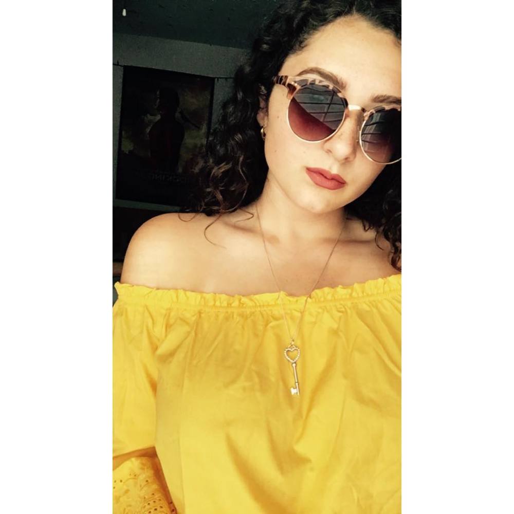 Meet your Posher, Hannah