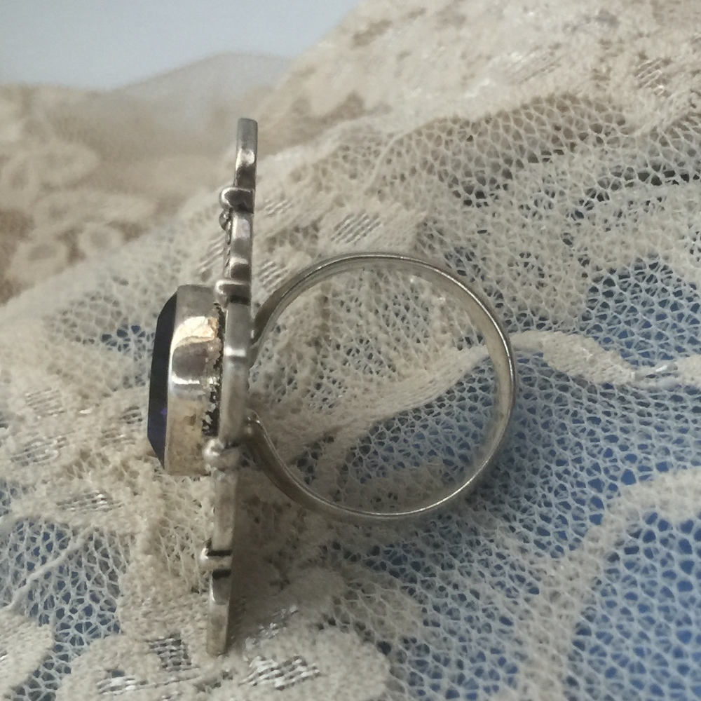 Large Vintage Sterling Iolite Cross Statement Ring - Picture 5 of 8