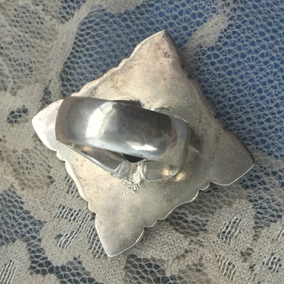 Large Vintage Sterling Iolite Cross Statement Ring - Picture 6 of 8