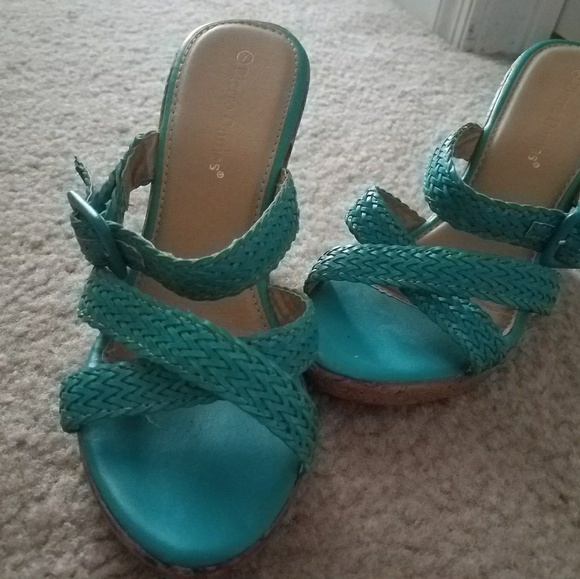 Turquoise slides/wedges - Picture 1 of 5