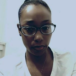 Meet your Posher, Traycee