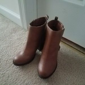 Brown ankle boots