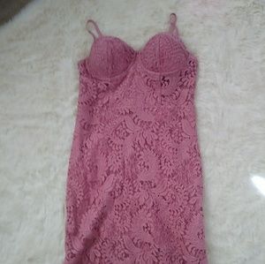 Bebe lace dress
