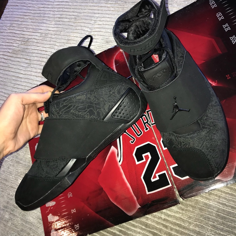 BRAND NEW! NEVER WORN! Limited Edition Jordan 20!!