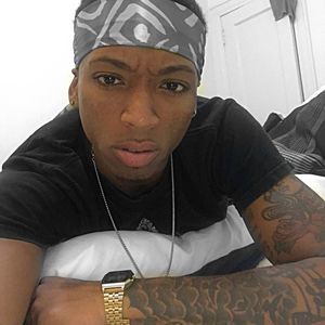 Meet your Posher, Steph