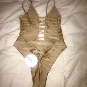 Montce swim cage one piece size S Small NWT