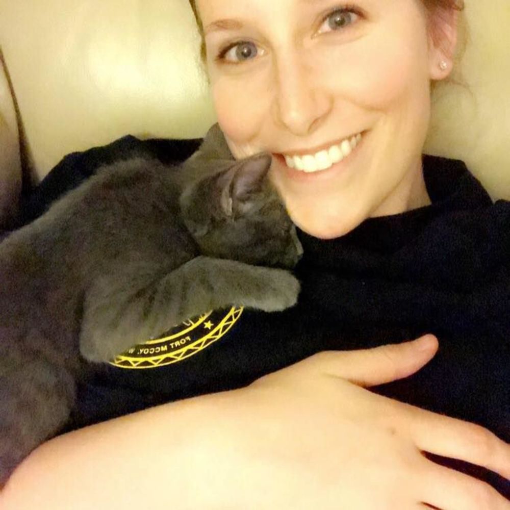 Meet your Posher, Casey