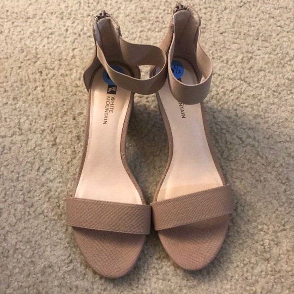 white mountain heels