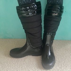 Quilted Black Burberry Rain/Snow Boots