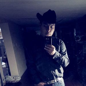 Meet your Posher, Raul