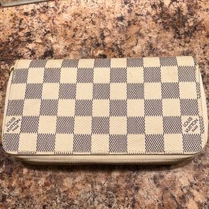 Louis Damier Check Wallet