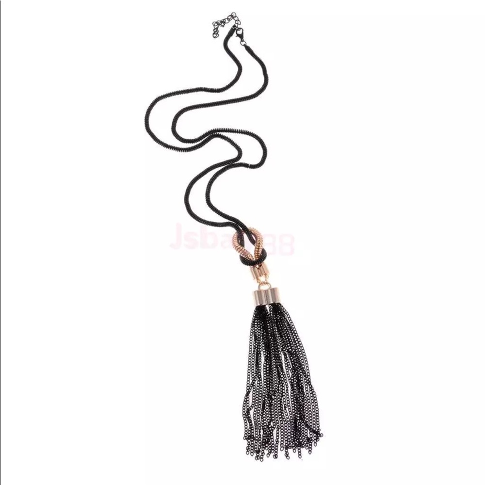 NWT extra long black tassel pendant necklace