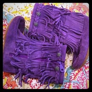 Minnetonka moccasins 11 girls