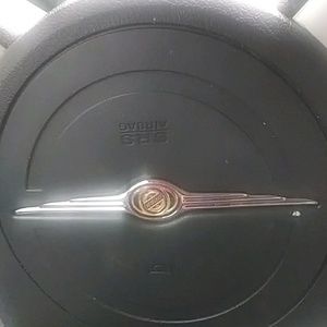 Meet your Posher, Nikia