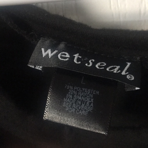 Cute tank top with heart gems - Picture 4 of 5