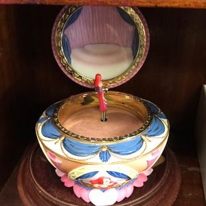 Disney Jessica Rabbit music box collectible