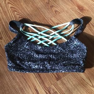 Lululemon Free To Be Wild Bra size 4