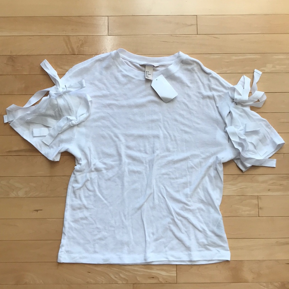 H&M tie tee