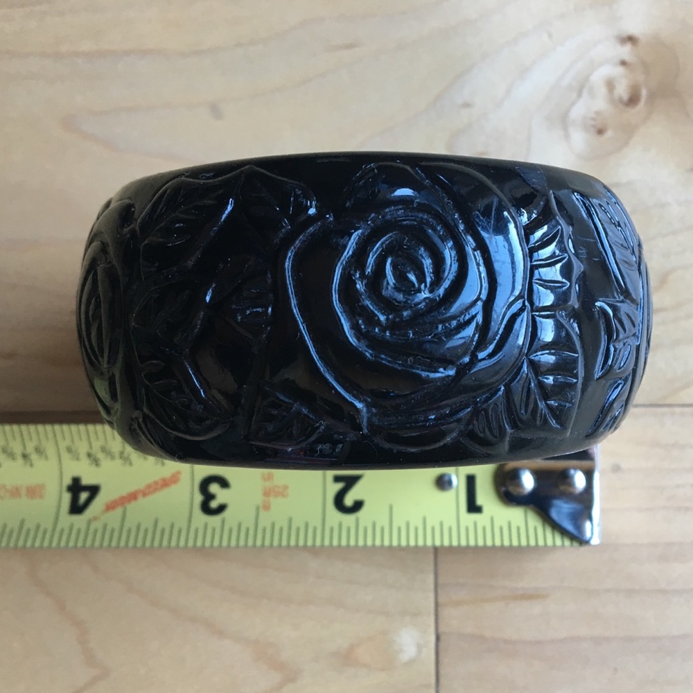 Black Rose Bracelet.