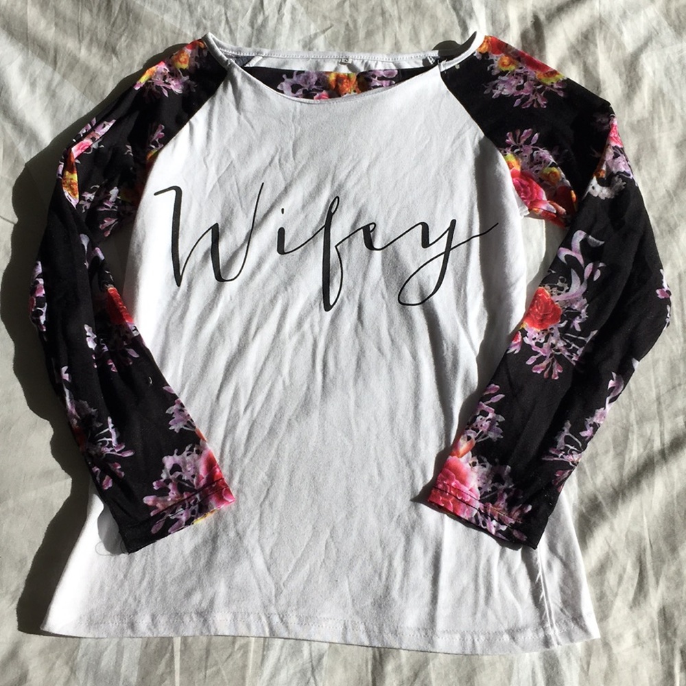 WIFEY long sleeve shirt