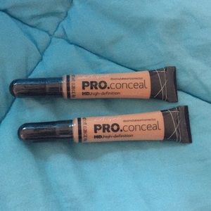 2 LA Girl Pro Concealers