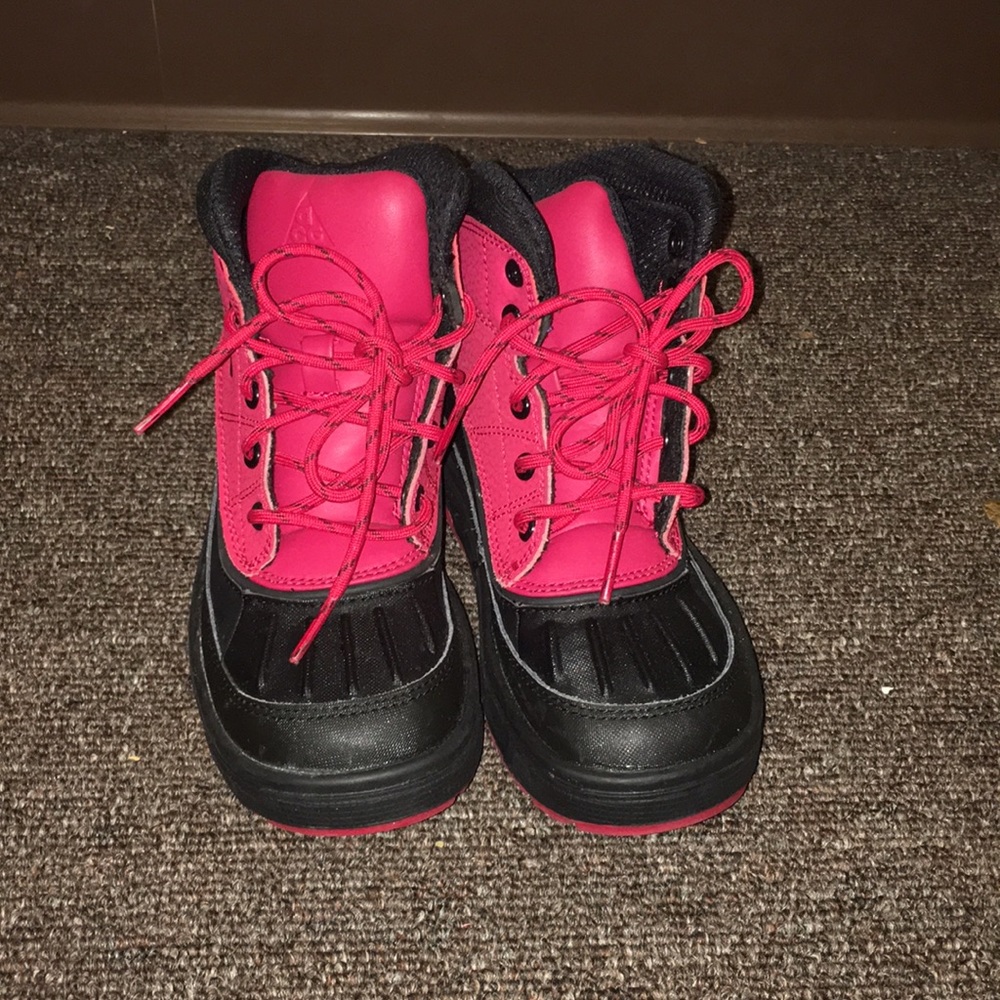 Children’s winter boots