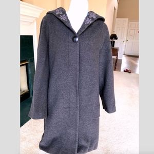 Women Wool Blended Grey Embroidered Coat with Hood