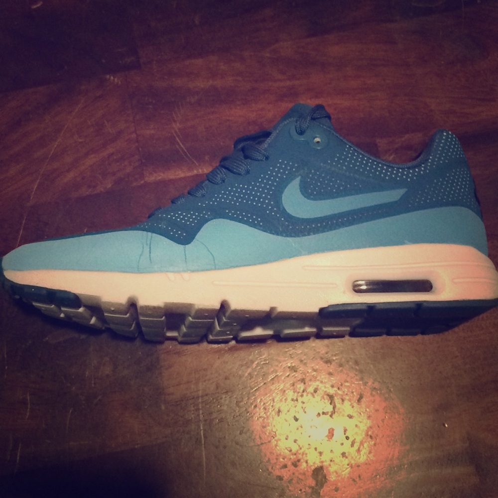 Nike air max