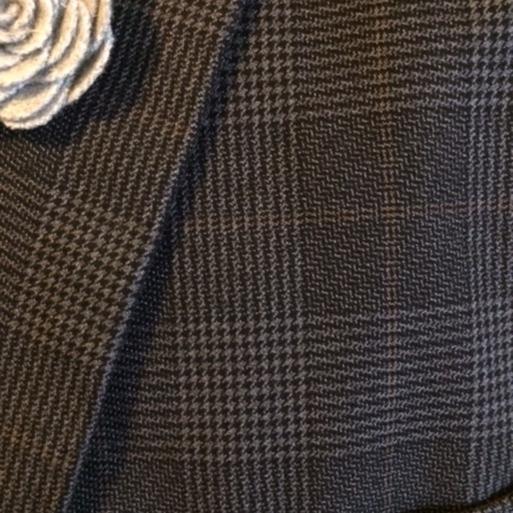 *SOLD!* Banana Republic Slim Plaid Blazer, 42L - Picture 2 of 5