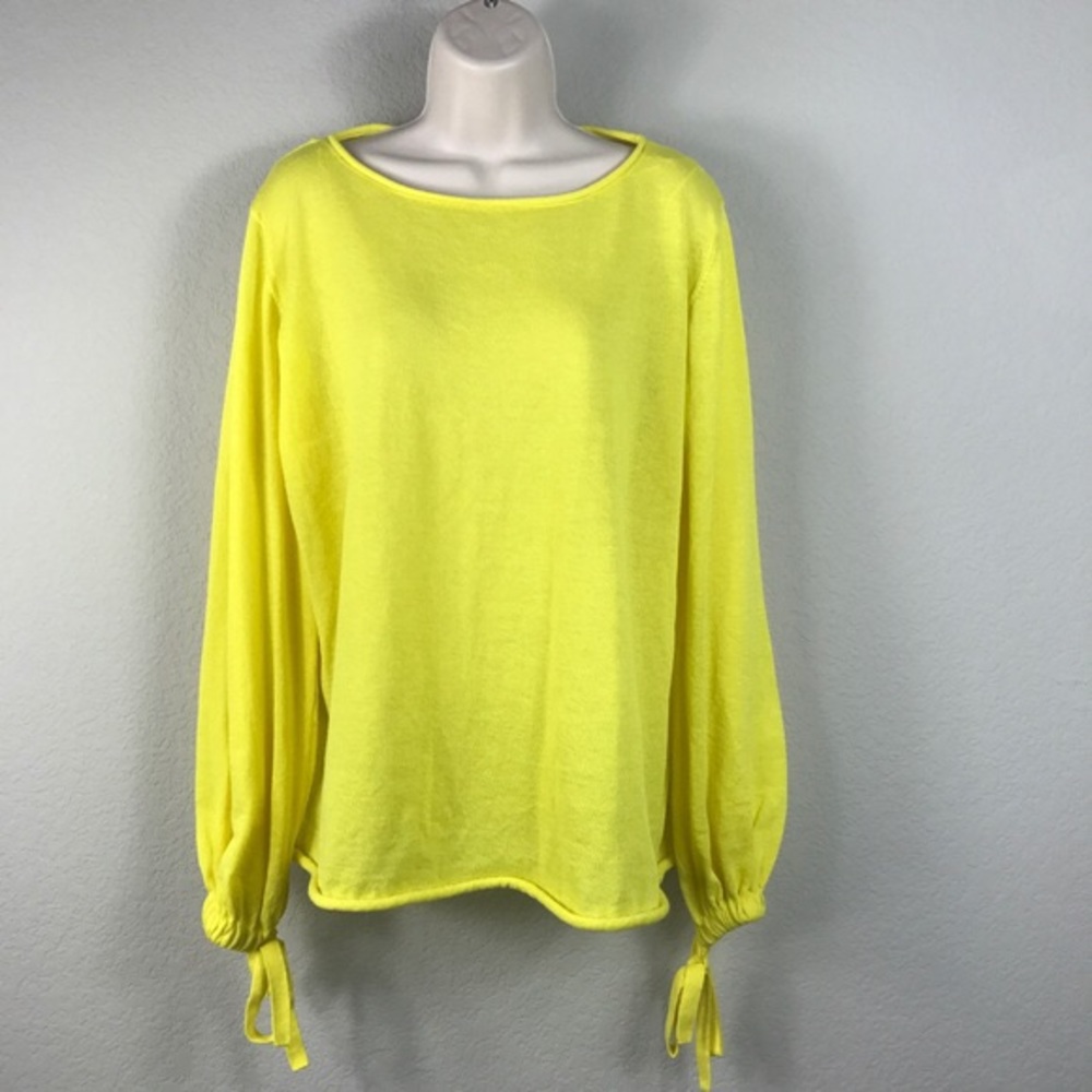 NWOT ZARA SWEATER