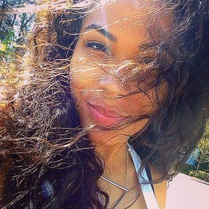 Meet your Posher, Tyra