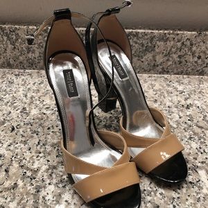 WHBM strapping high heels leather tan/ black SZ 10