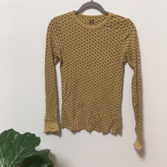 Columbia Tops - Vintage Columbia Thermal