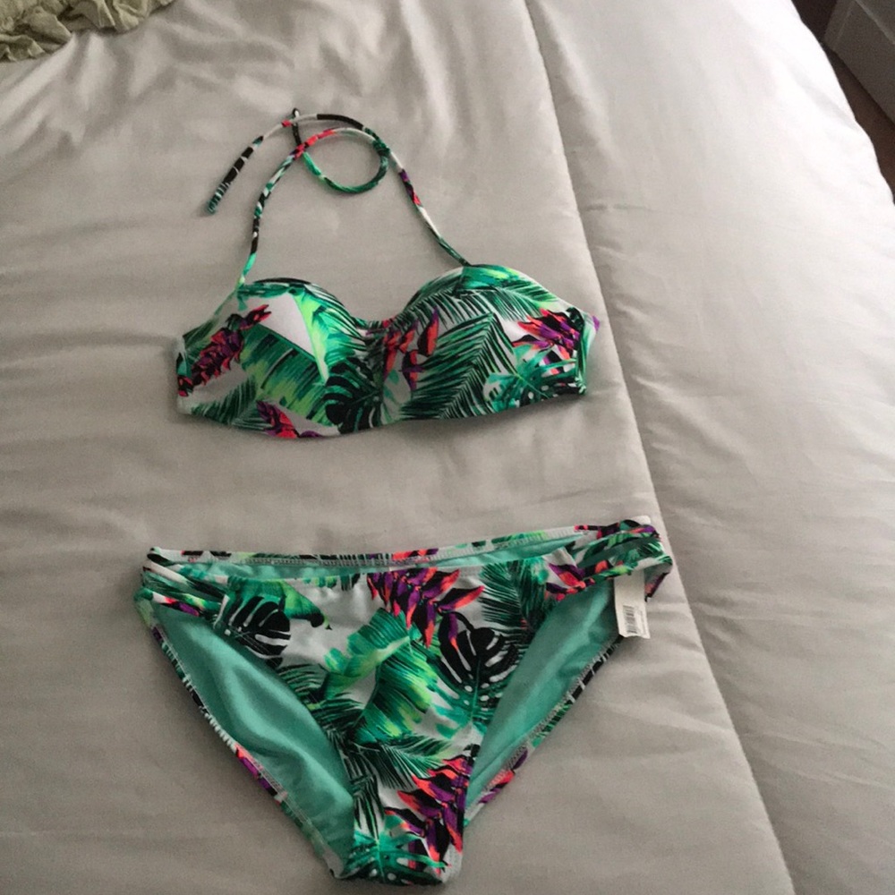 Two piece swimsuit 💕💕