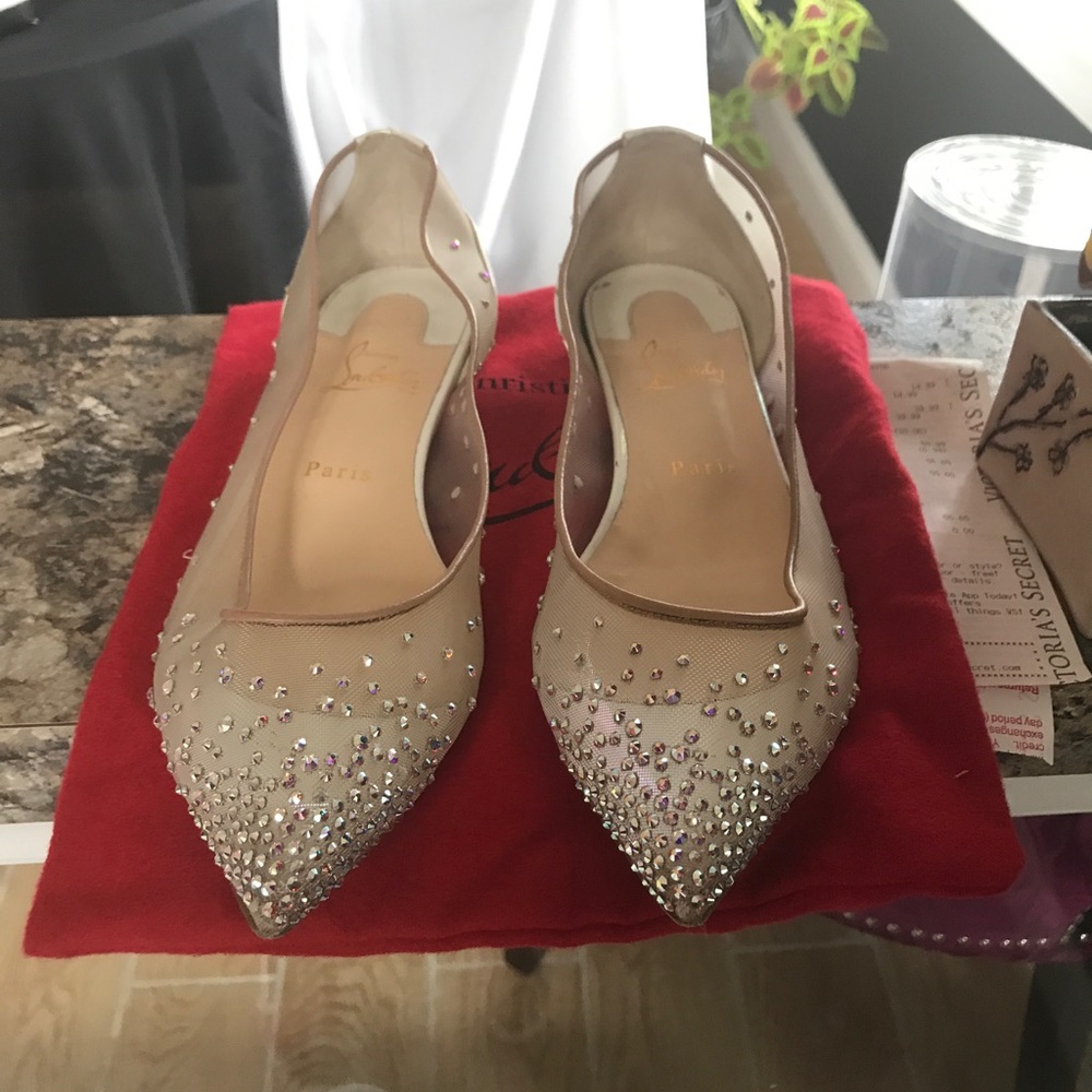Christian Louboutin Follies Strauss Flat White/Bei