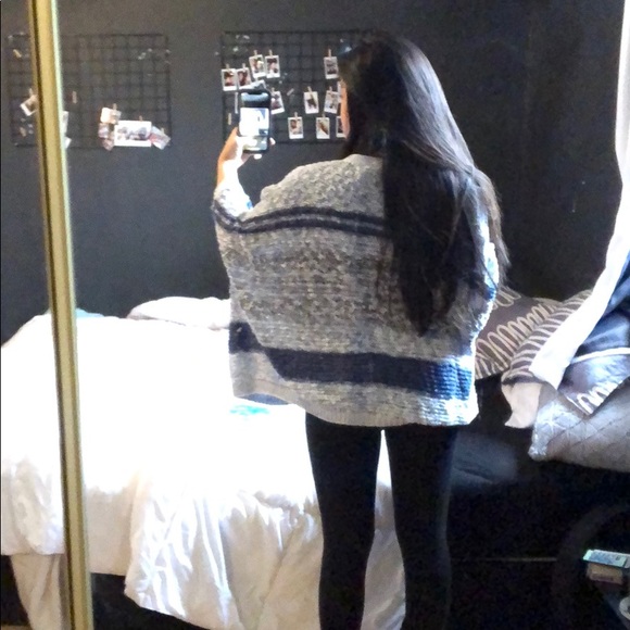 Cozy soft blue cardigan - Picture 4 of 6