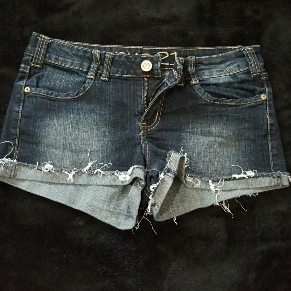 Darkwash cutoffs
