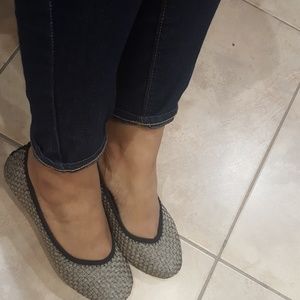 BM bernie mev. Flats. NWOT