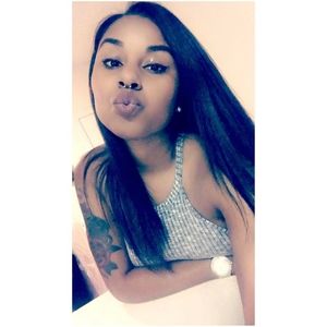 Meet your Posher, Candace