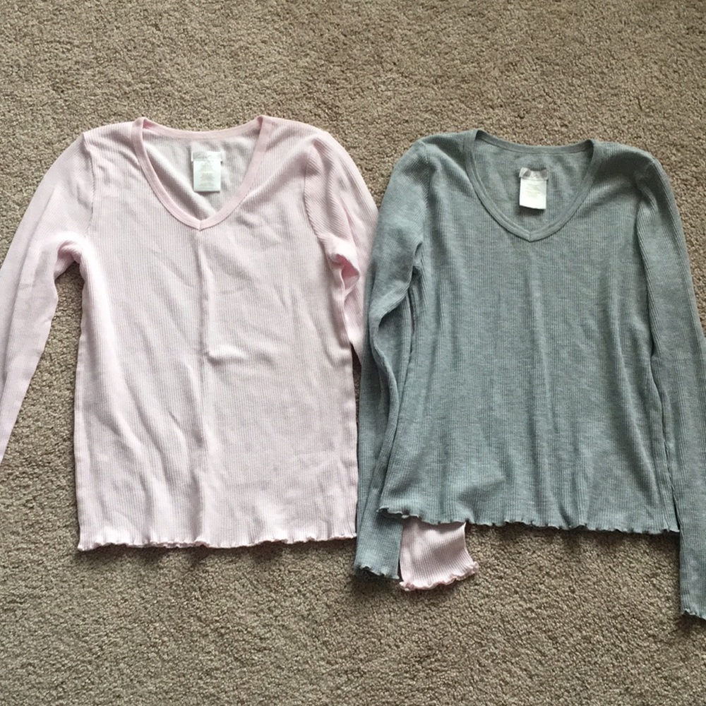 Lot of 2 medium thermal long john tops