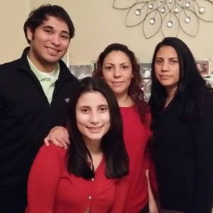 Meet your Posher, Lizzie