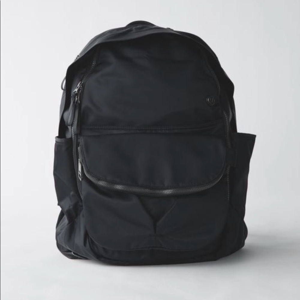 lululemon All Day Backpack - Black - gently used