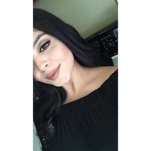 Meet your Posher, Vanessa