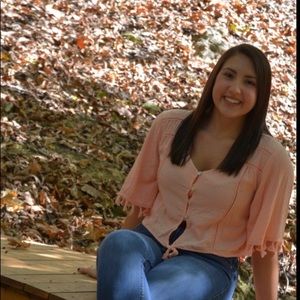 Meet your Posher, Michaela