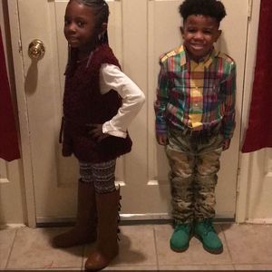 Meet your Posher, Acacia