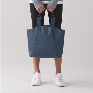 lululemon All Day Mini Tote - gently used