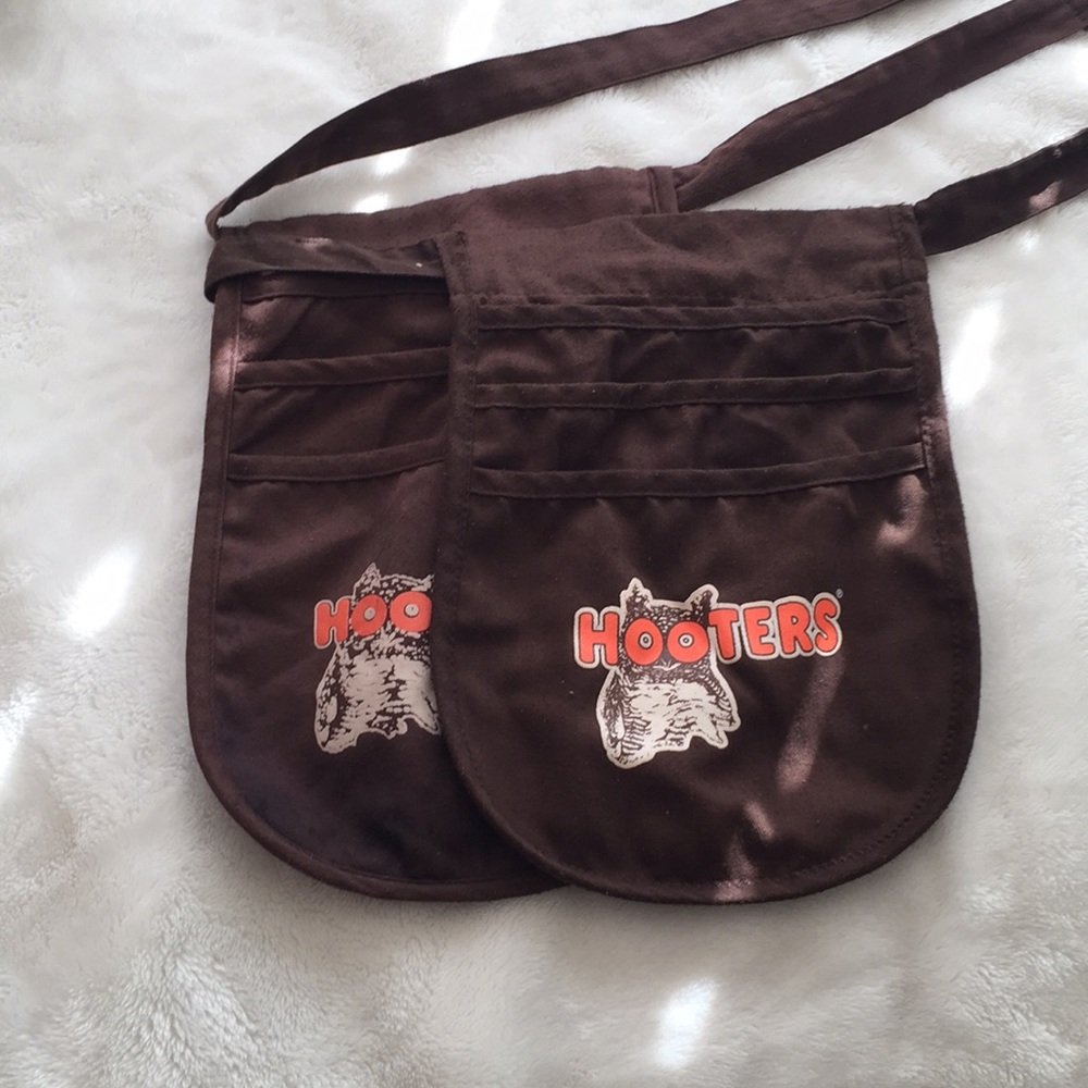 Hooters aprons